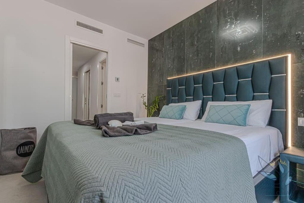 Puerto Marina Luxury 2Bdr Apartment With Sea View Benalmádena Exterior foto